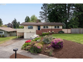 13224 NE Sacramento Dr, Portland, OR 97230