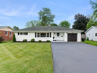 316 W Crofoot St, Sandwich, IL 60548