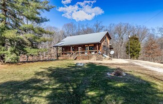 6822 Hadley Rd, Gentryville, IN 47537