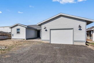 130 NE Cleveland St, Madras, OR 97741