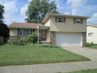 1312 Cranwood Square S, Columbus, OH 43229