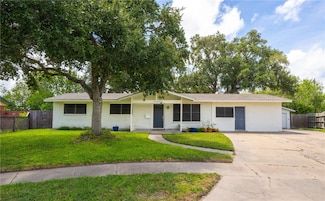 5729 Abby Dr, Corpus Christi, TX 78413