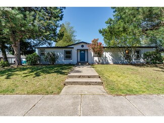 14813 NE 70th St, Vancouver, WA 98682