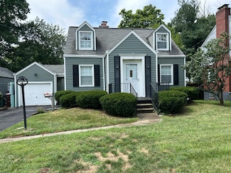 7829 Plainfield Rd, Cincinnati, OH 45236