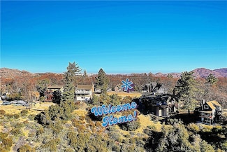 1608 Edgecliff Dr, Lake Arrowhead, CA 92352