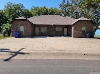 525 3rd Ave, Conway, AR 72032