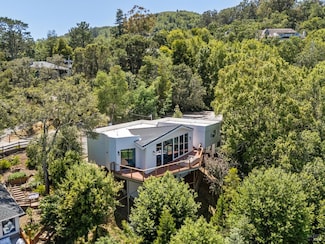 745 Redwood Rd, San Anselmo, CA 94960