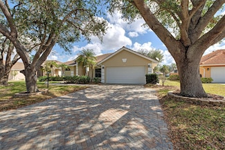 1216 Whitney Dr, Venice, FL 34292