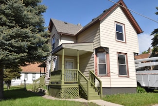 1700 Green St, Racine, WI 53402