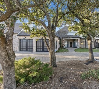442 Chimney Hill Dr, College Station, TX 77840