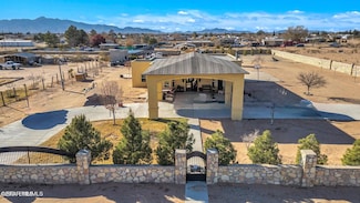406 Ralph St, Chaparral, NM 88081