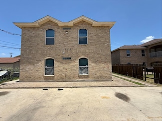3006 E Stewart St, Laredo, TX 78043
