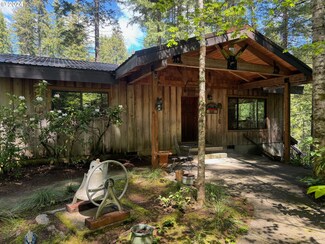 362 Heslen Rd, Carson, WA 98610