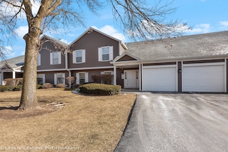 2262 Petworth Ct Unit 102A, Naperville, IL 60565