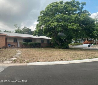 117 Gary Ln, Cocoa, FL 32922
