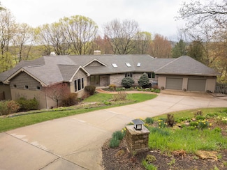 1627 S Springs Dr, Spring Green, WI 53588