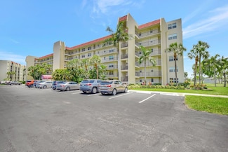 3871 Via Poinciana Unit 5050, Lake Worth, FL 33467