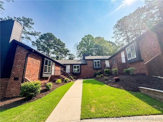 531 Coronation Dr, Fayetteville, NC 28311