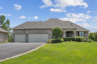 12421 24th St N, Lake Elmo, MN 55042