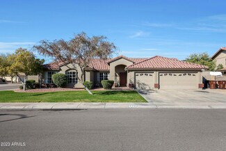 7226 W Larkspur Dr, Peoria, AZ 85381