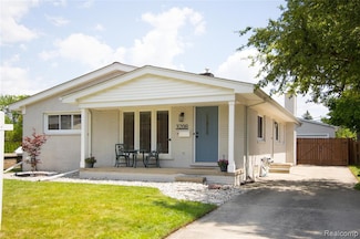 3208 Clawson Ave, Royal Oak, MI 48073