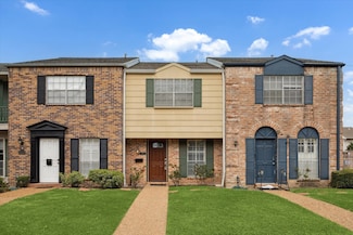 6338 Chevy Chase Dr Unit 19, Houston, TX 77057