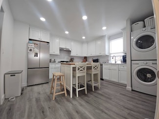 23 Lincoln St Unit 25, Babylon, NY 11702