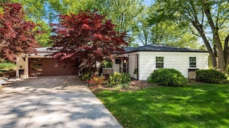 355 Skyline Dr, Zanesville, OH 43701