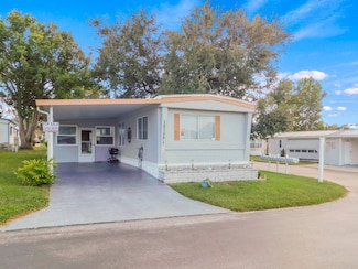 38508 Hummingbird Ct, Dade City, FL 33525