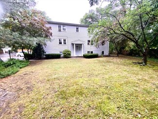 43 Magnolia St Unit 6, Attleboro, MA 02703