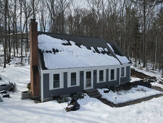 29 Fairlane Dr, Bedford, NH 03110