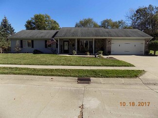 708 Taylor Ln, Albion, IN 46701