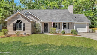 42 Le Moyne Dr, Beaufort, SC 29907