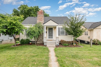 100 Sanders Dr, Florence, KY 41042
