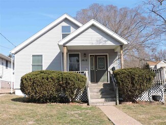 1415 E Tripp Ave, Peoria, IL 61603