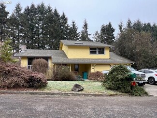 3710 NW 138th St, Vancouver, WA 98685