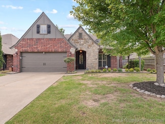 3207 Boardwalk Ct, Bartlesville, OK 74006