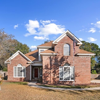 203 Fox Valley Dr, Dothan, AL 36305