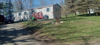 106 Summer St, Oakland, ME 04963