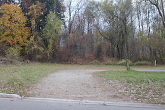 0 Parkwood Dr, Jonesville, MI 49250