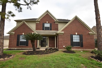9007 Woodleigh Dr, Houston, TX 77083