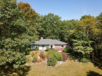 196 Dean Hill Rd, Richmond, MA 01254