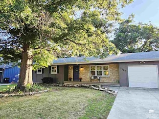3127 Ella Ln, Manhattan, KS 66502