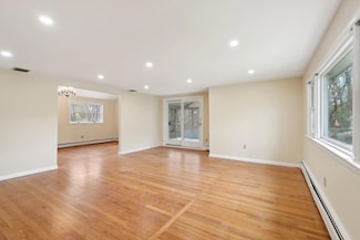 278 Ehrhardt Rd, Pearl River, NY 10965