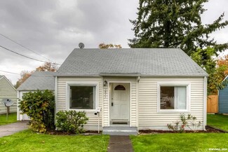 2871 Lynn St NE, Salem, OR 97301