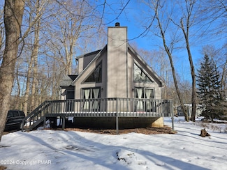108 Rising Sun Ct, Pocono Lake, PA 18347