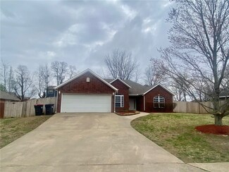987 Palisades Ave, Springdale, AR 72764