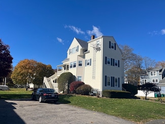 18 Draper Ave Unit 3, Mansfield, MA 02048