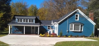 10916 Heath Rd, Willoughby, OH 44094