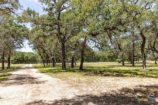 14751 Fm 530, Hallettsville, TX 77964